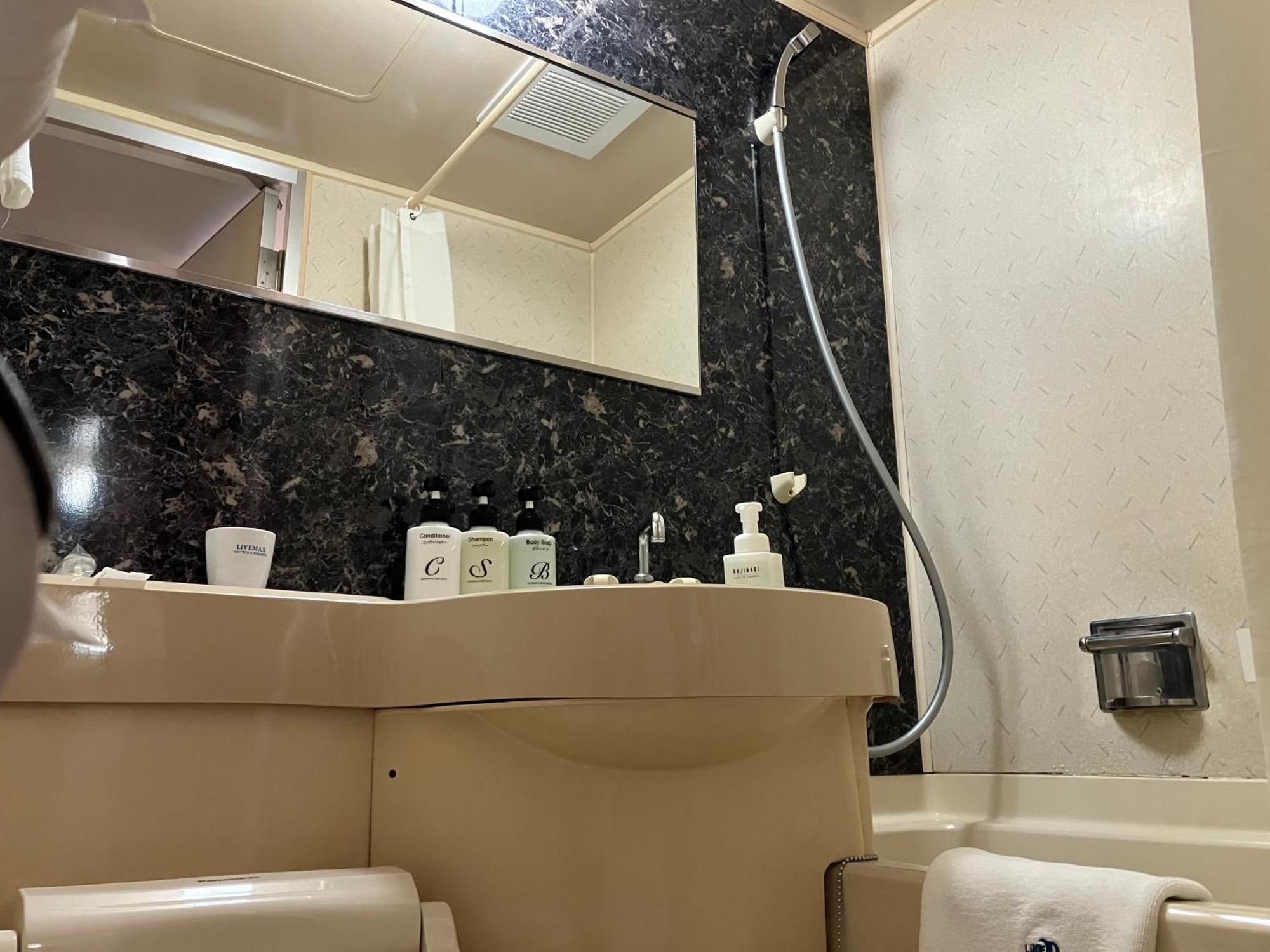 Hotel Livemax Budget Naha Exterior foto