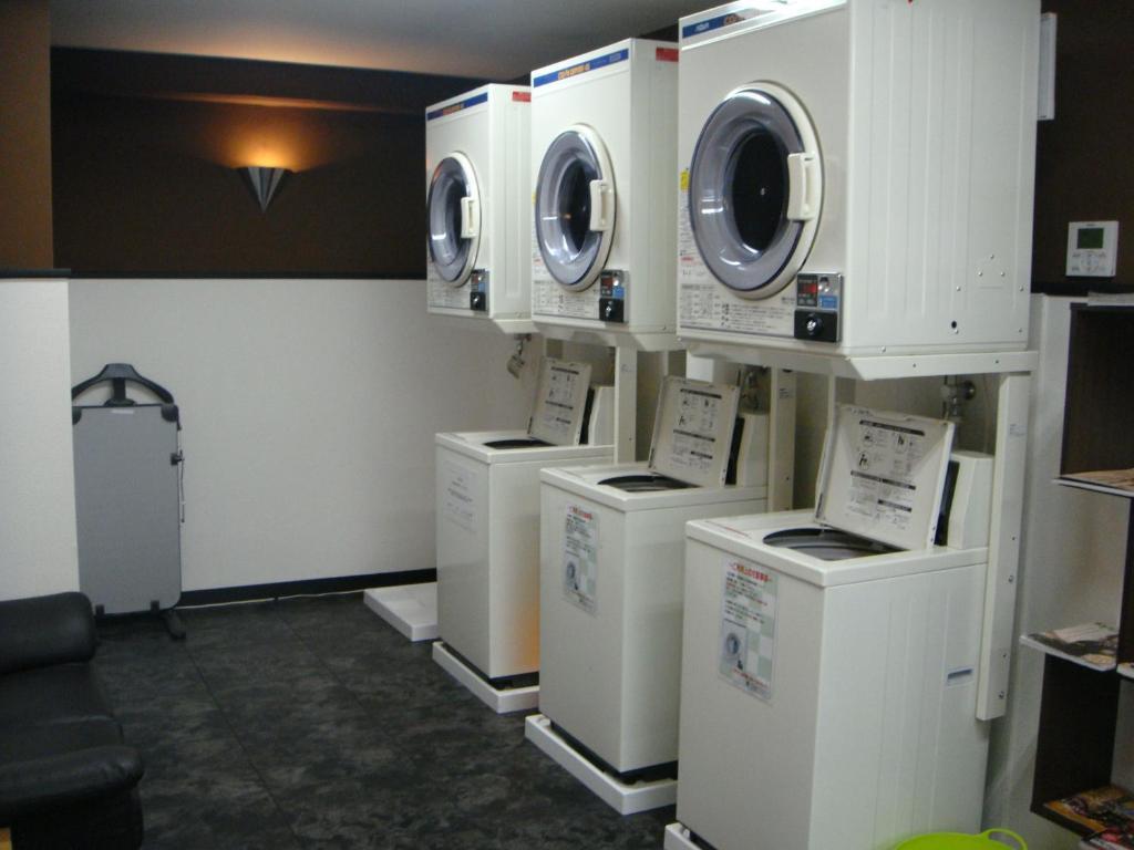 Hotel Livemax Budget Naha Exterior foto