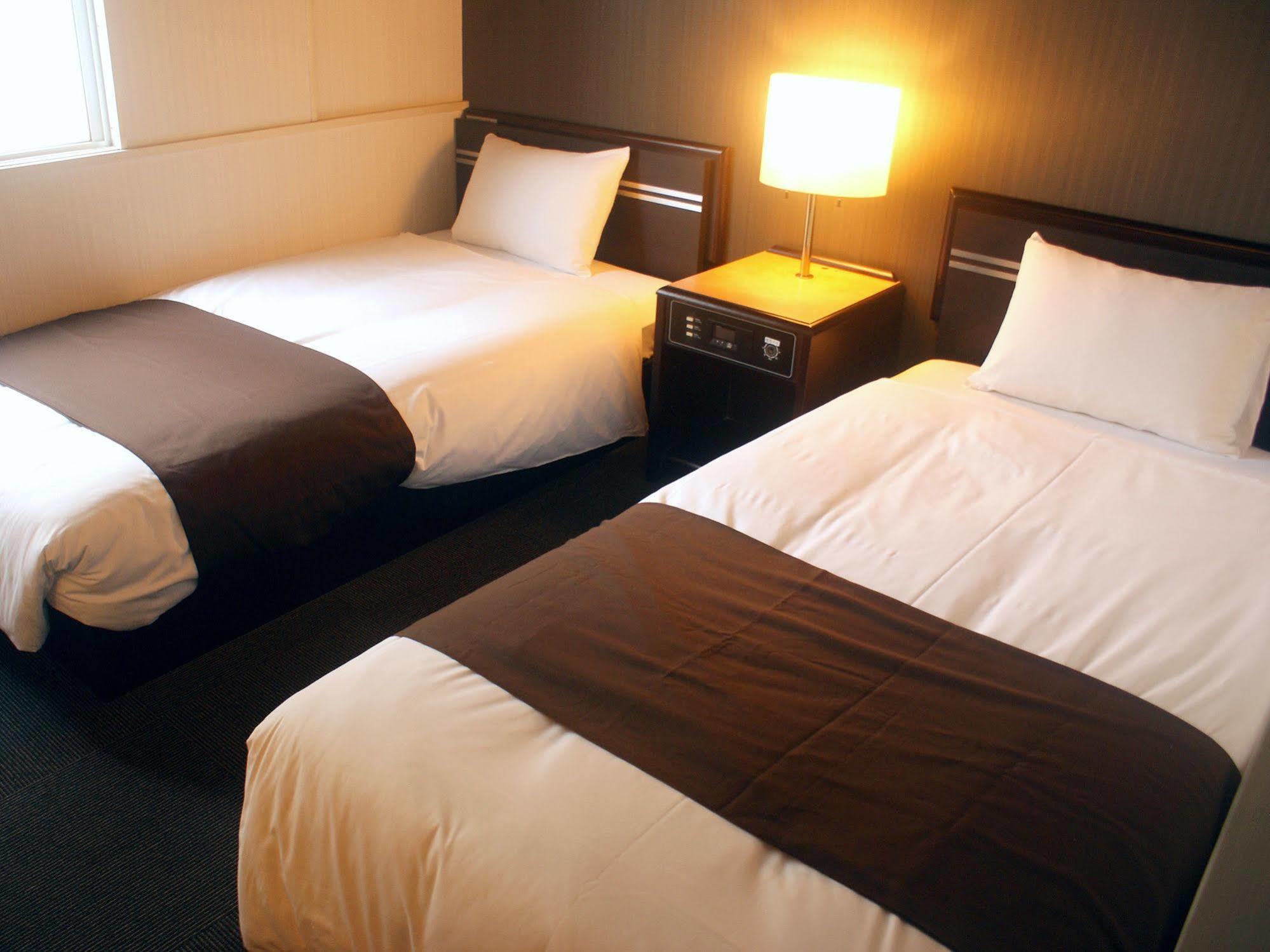 Hotel Livemax Budget Naha Exterior foto