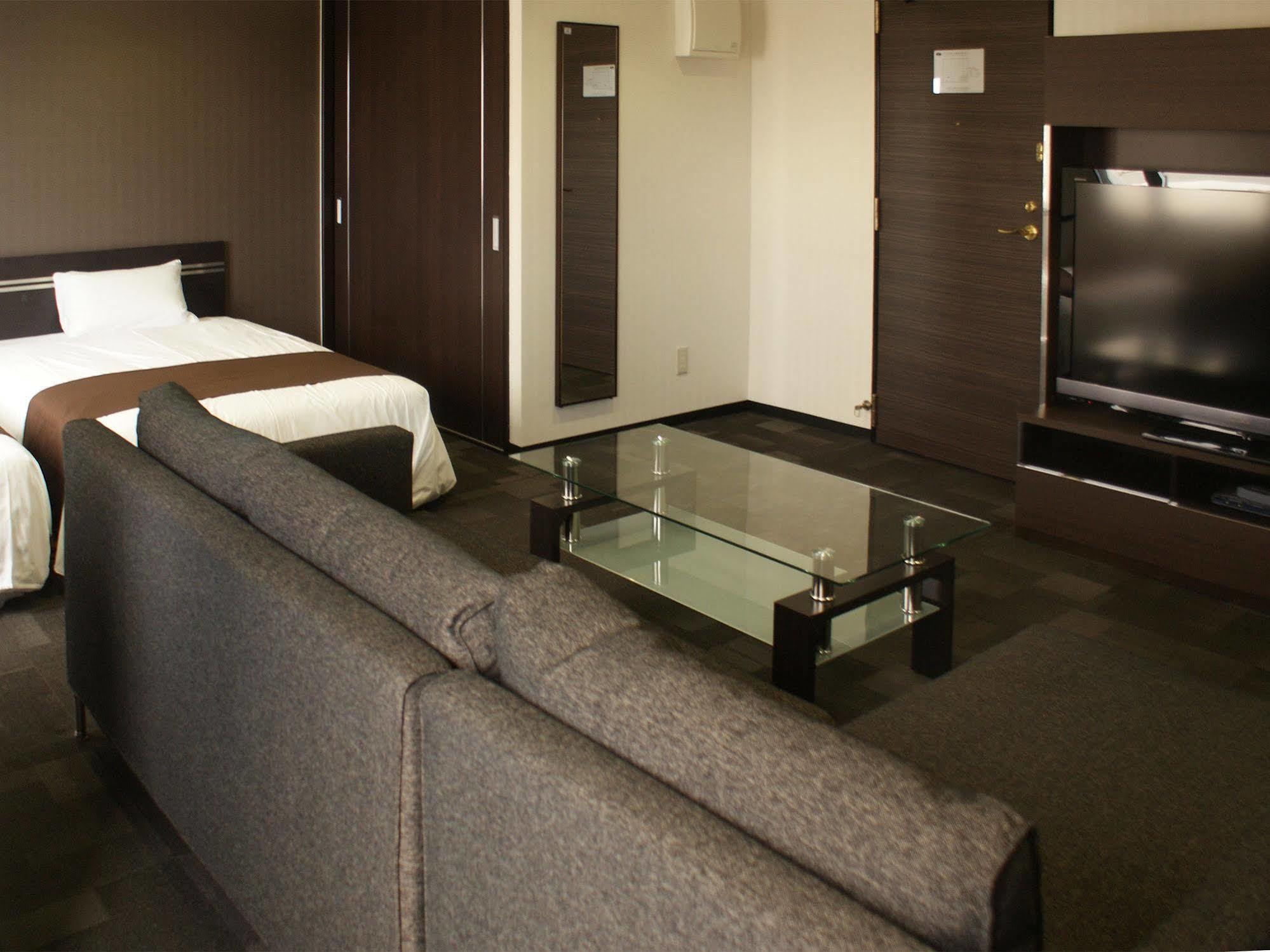 Hotel Livemax Budget Naha Exterior foto