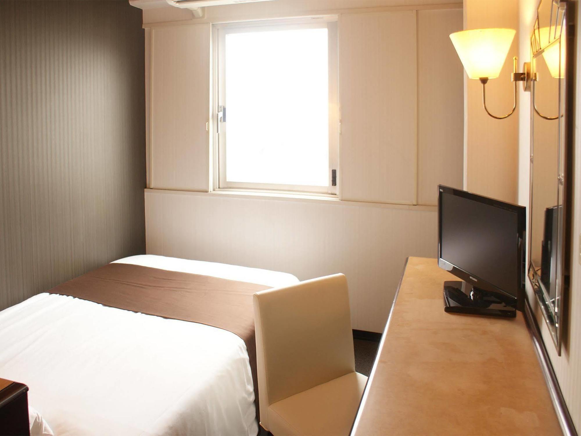Hotel Livemax Budget Naha Exterior foto